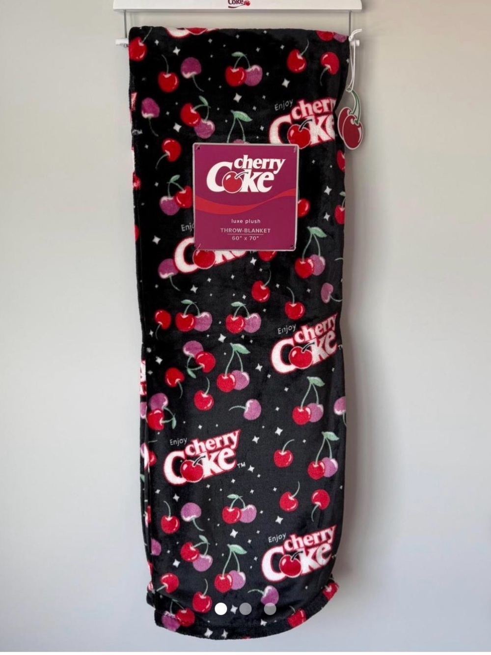 Nwt Cherry Coke Throw Blanket